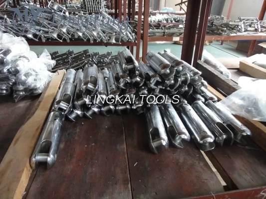 Joints articulés de ligne de transmission ficelant des accessoires