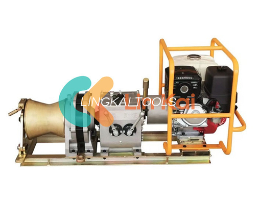 Le moteur est équipé d'un moteur à rouleaux à rouleaux à rouleaux à rouleaux à rouleaux